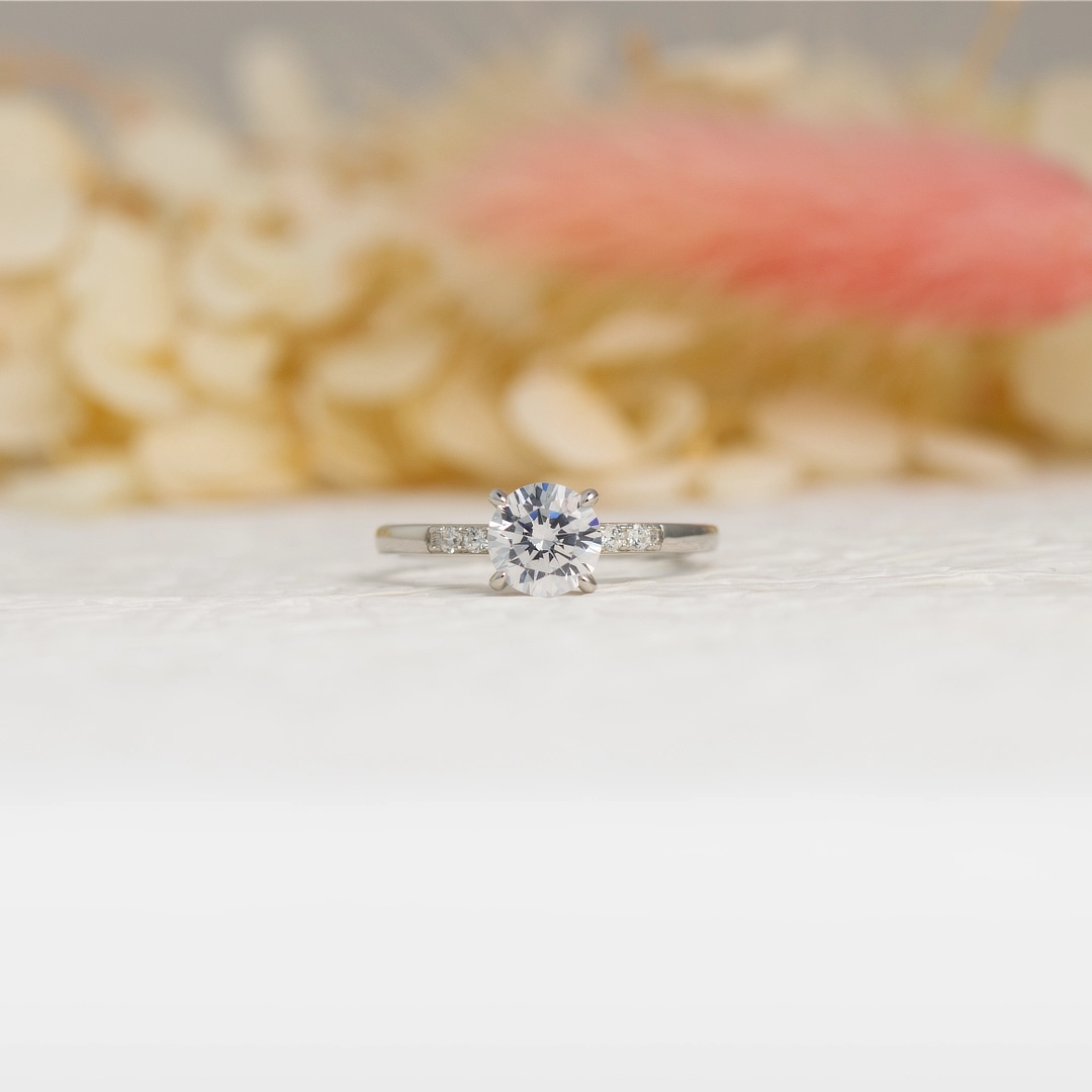 Round silver engagement ring